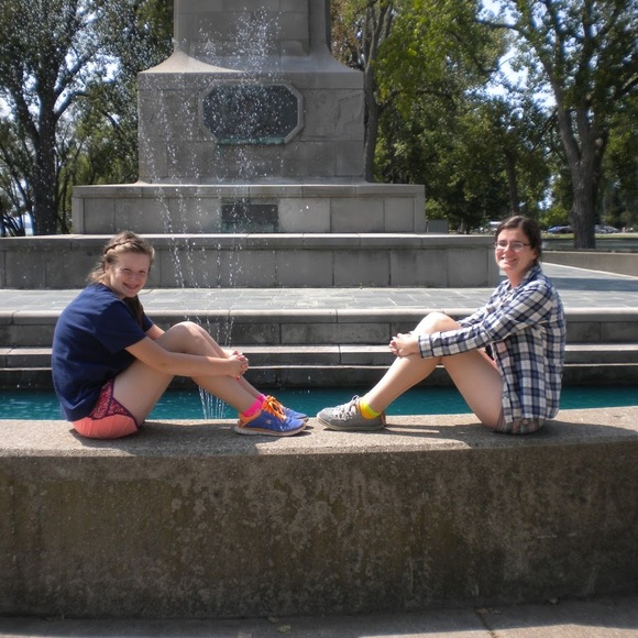 Meet your Posher, Alyssa - Picture 1 of 1